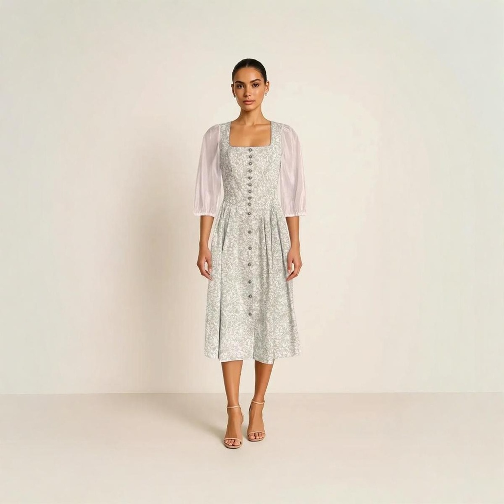 Dirndl mit Schürze oder Kleid