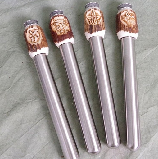 [P0023666-Natur] Trachtenflachmann Edelweissschnitzerei Kappe neutral